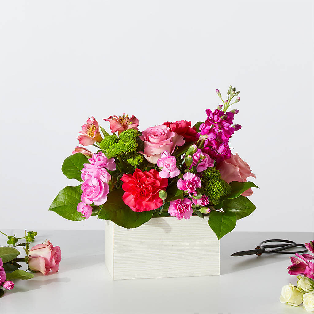 Sweetberry Box – A Florist Original – Pettles Flowers, Salina KS