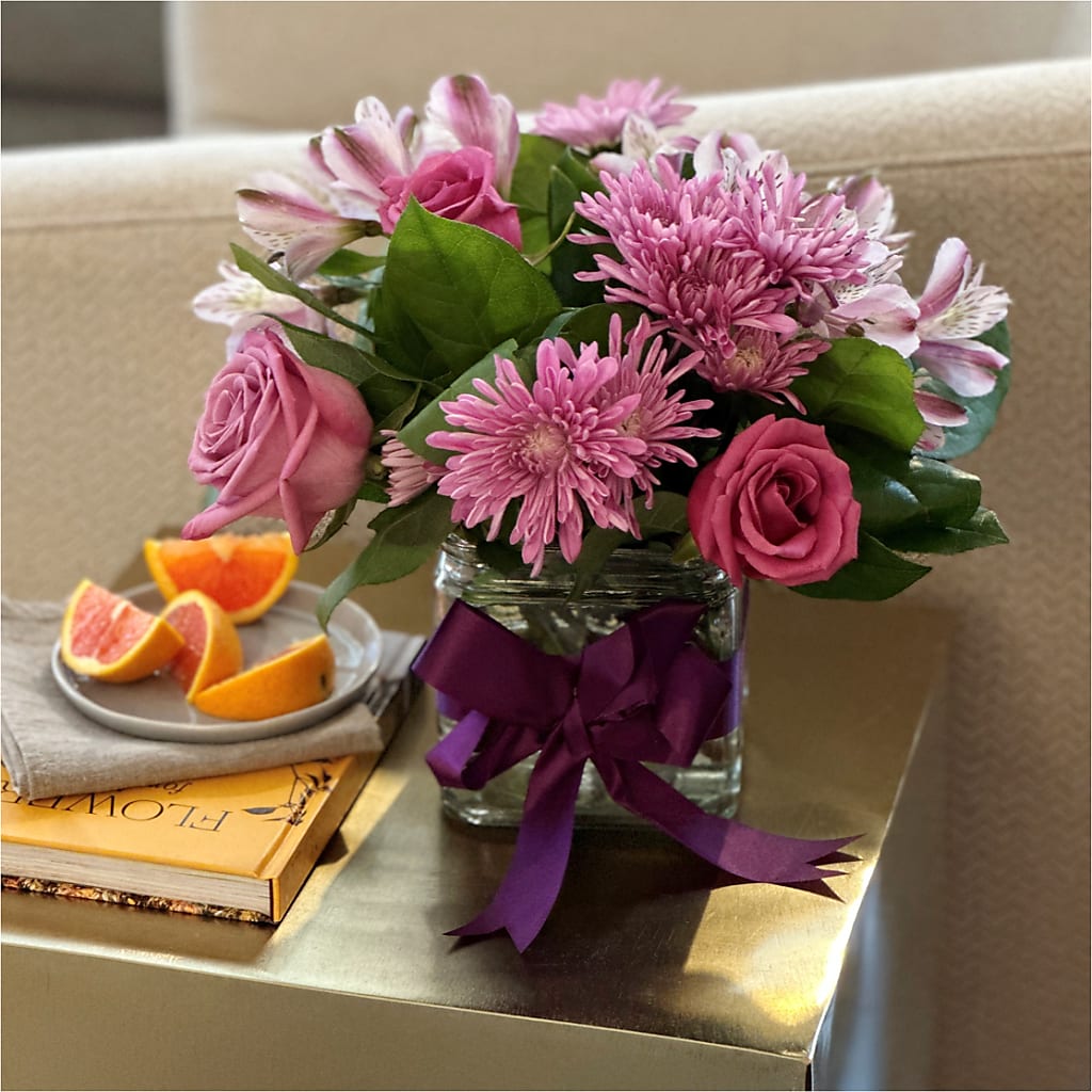 Sugarplum Bouquet – Pettles Flowers, Salina KS
