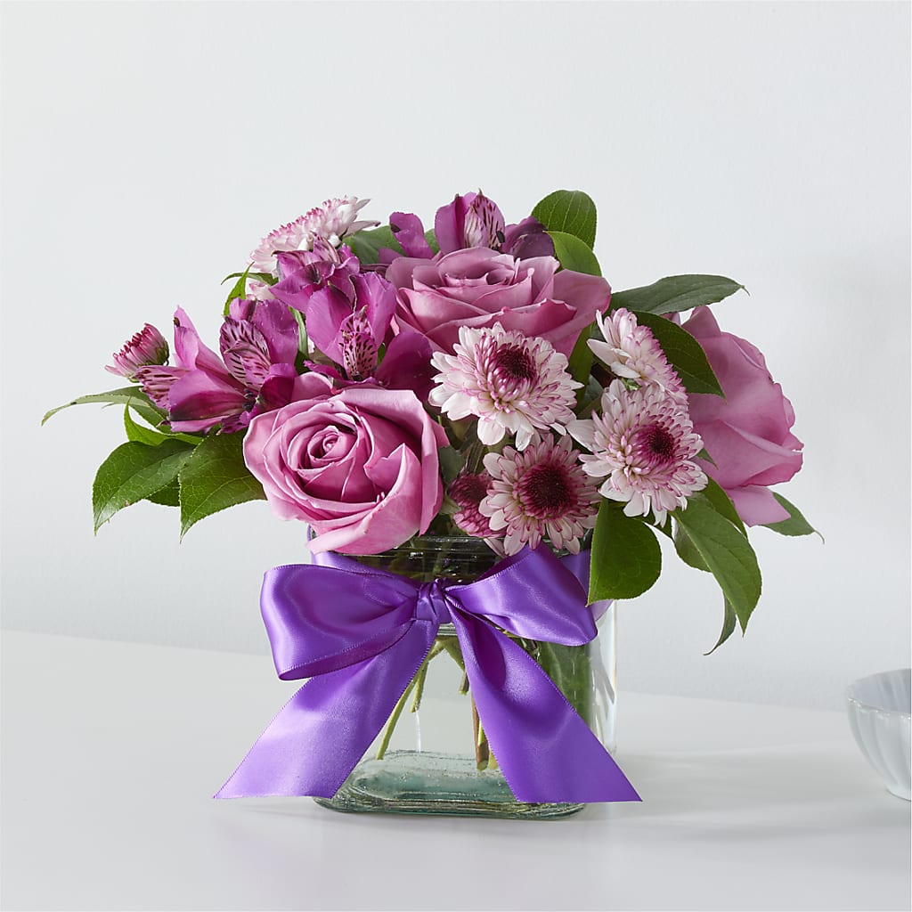 Sugarplum Bouquet – Pettles Flowers, Salina KS