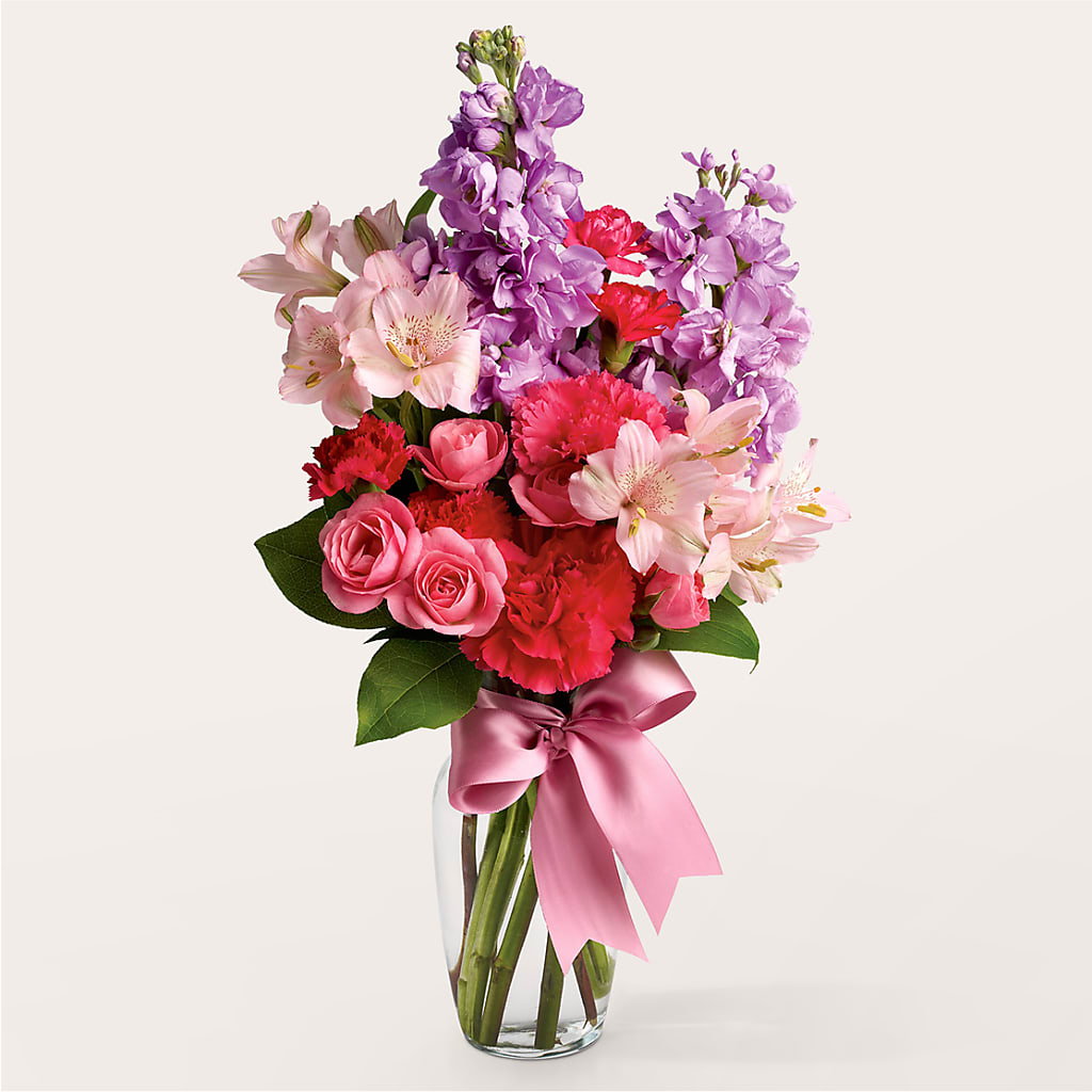Main Character Bouquet – Pettles Flowers, Salina KS