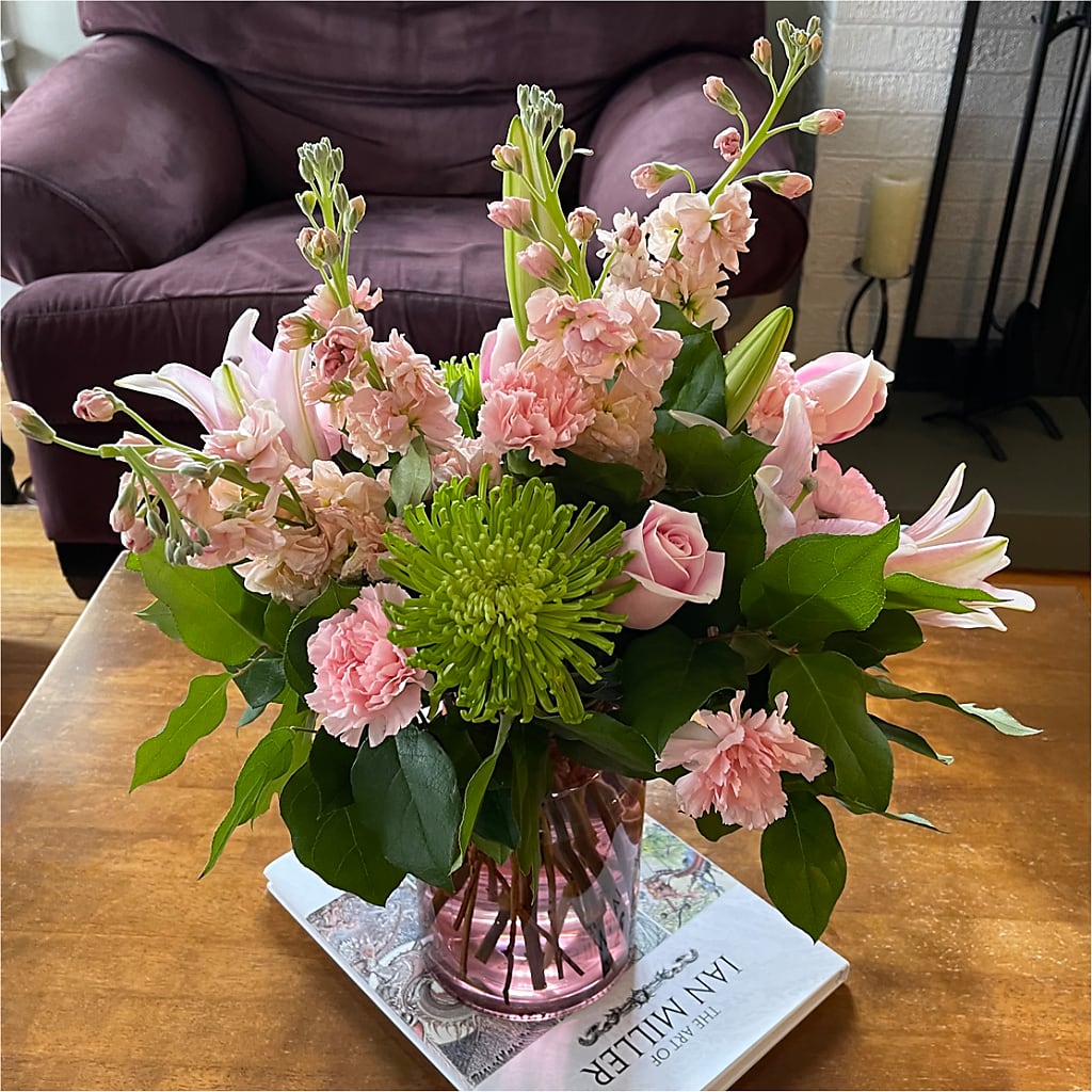 Pretty in Pink Bouquet – Pettles Flowers, Salina KS