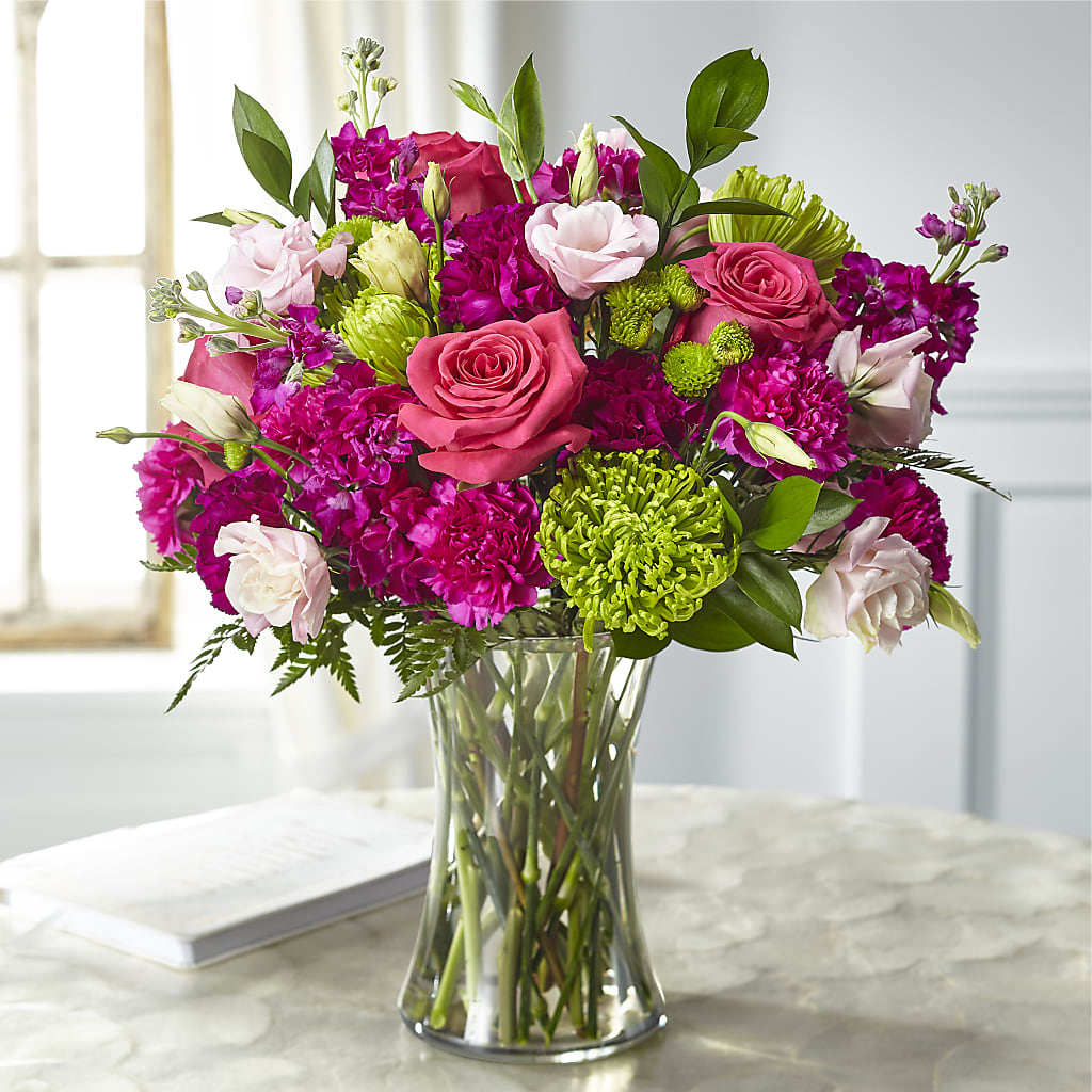 Everlasting Embrace Bouquet – Pettles Flowers, Salina KS