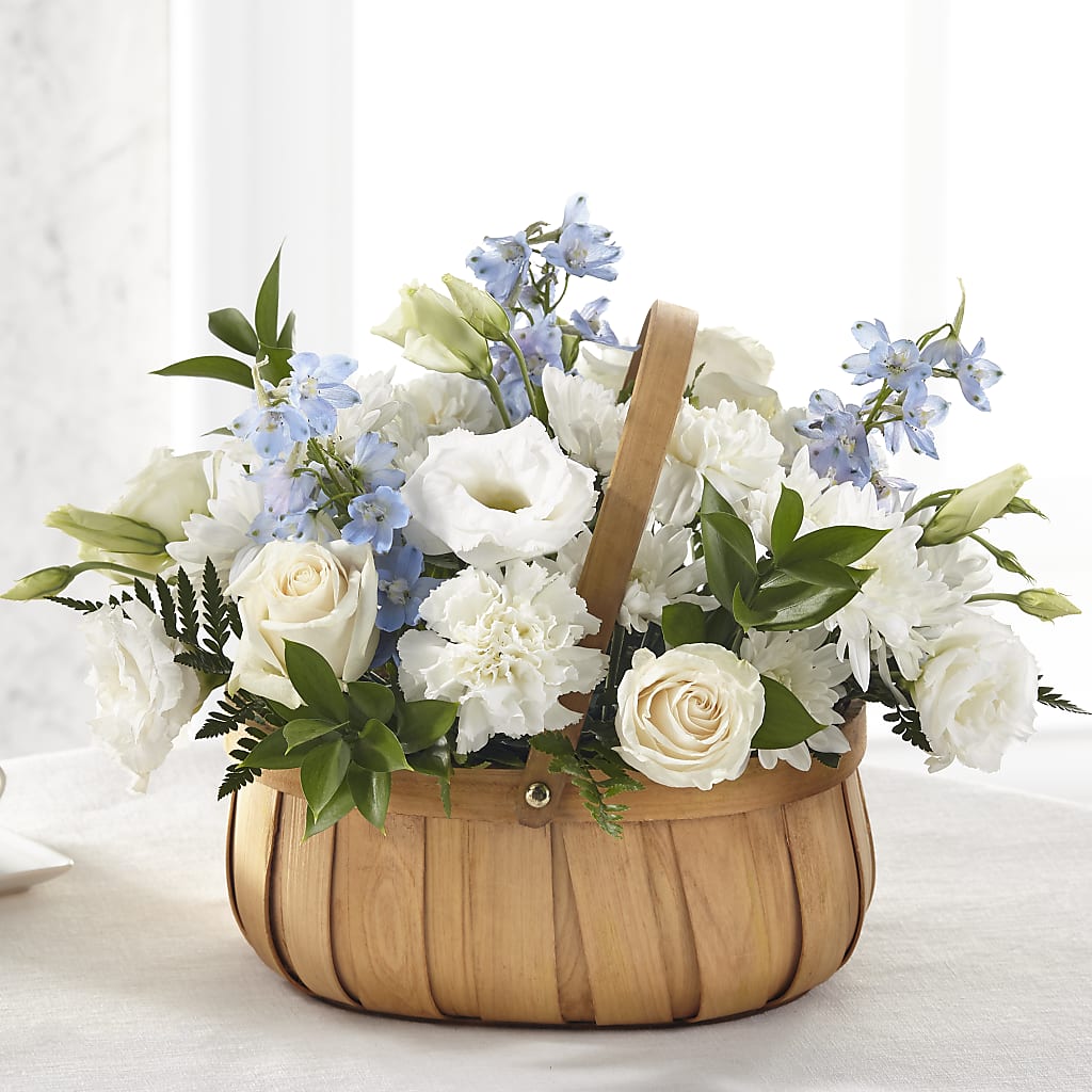 Sincerely Heartfelt Basket – Pettles Flowers, Salina KS