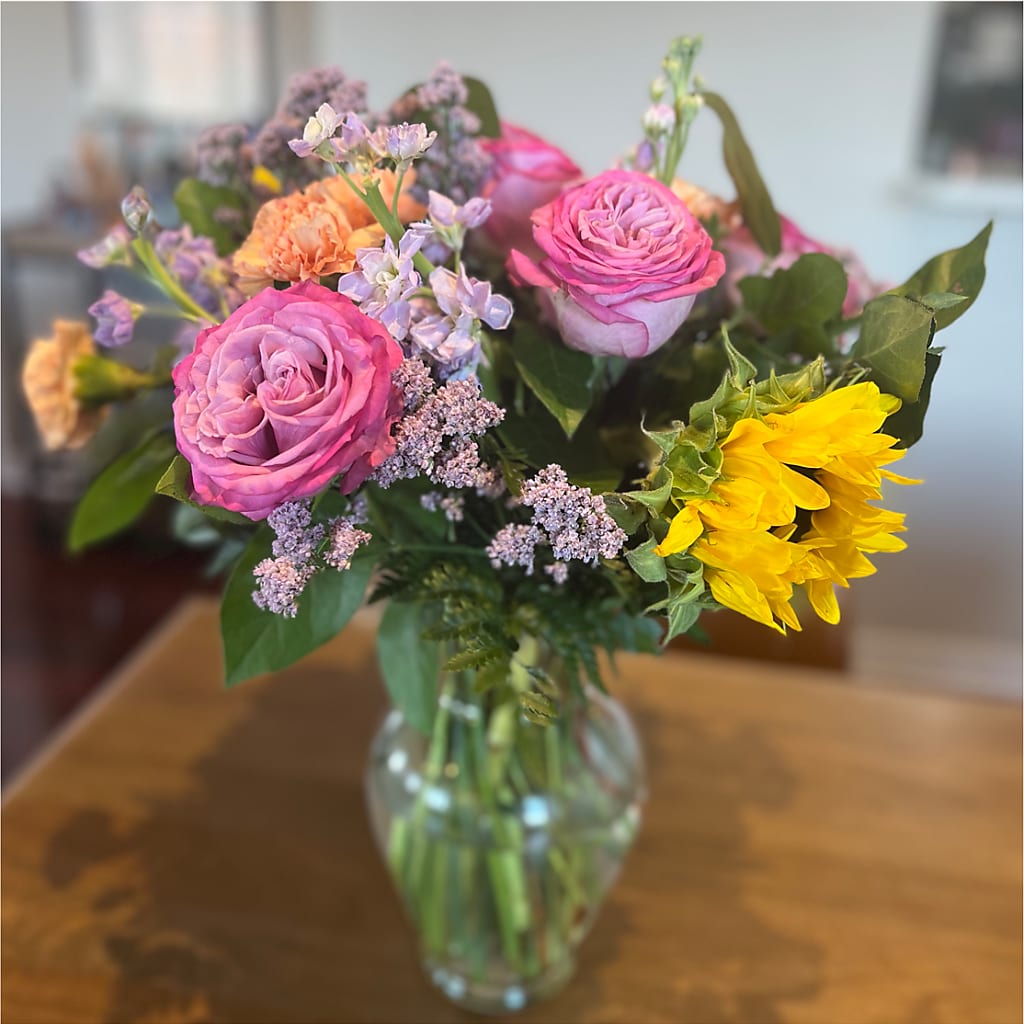 Yellow Brick Road Bouquet – Pettles Flowers, Salina KS