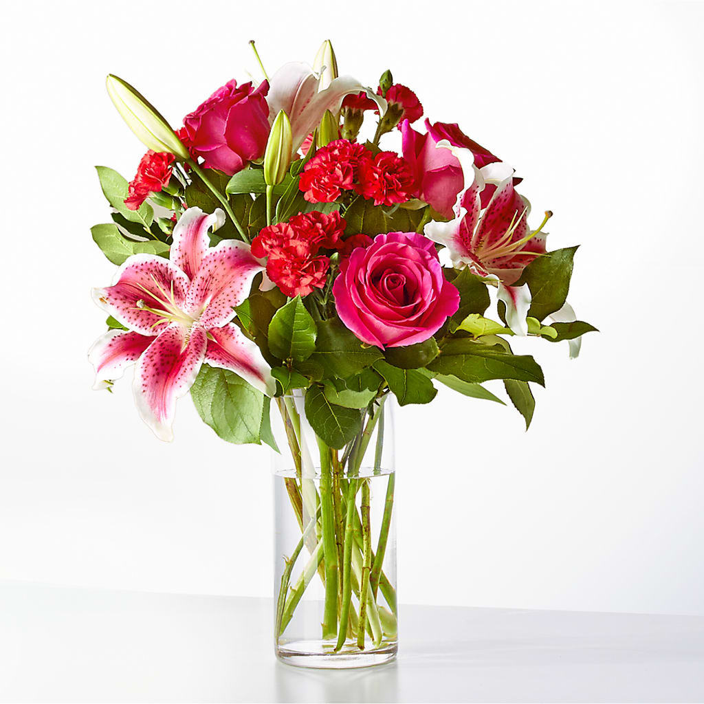 Love at First Sight Bouquet – Pettles Flowers, Salina KS