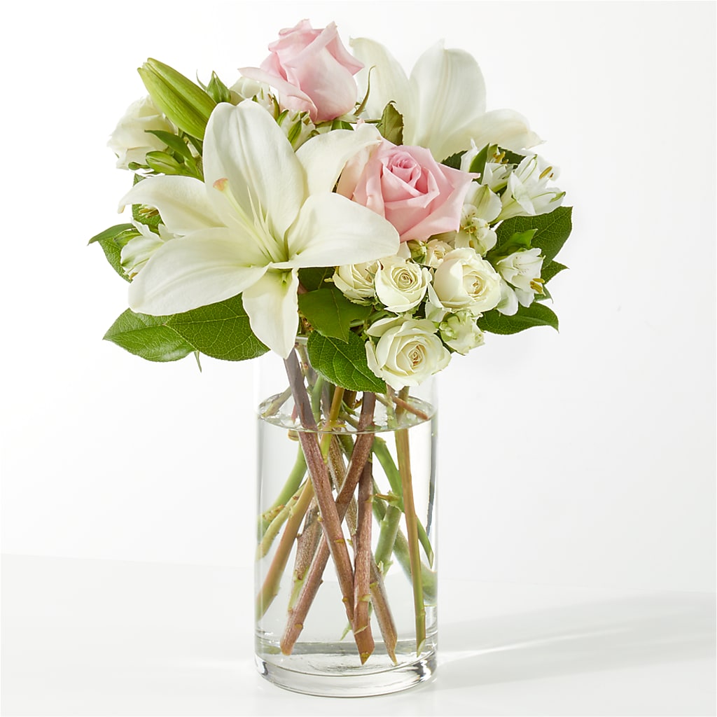 Kindhearted Bouquet – Pettles Flowers, Salina KS