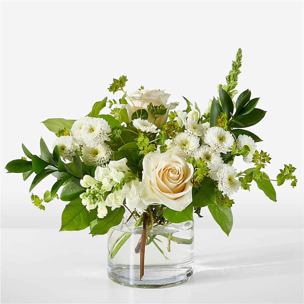 Hint of Vanilla Bouquet – Pettles Flowers, Salina KS
