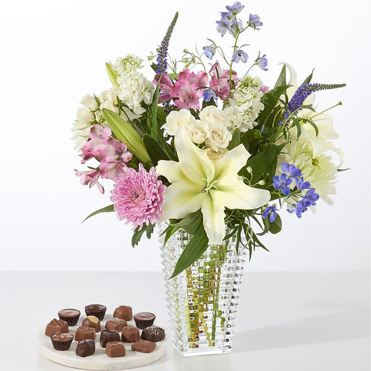 Winter Celebration Bouquet –  Pettles Flowers, Salina KS