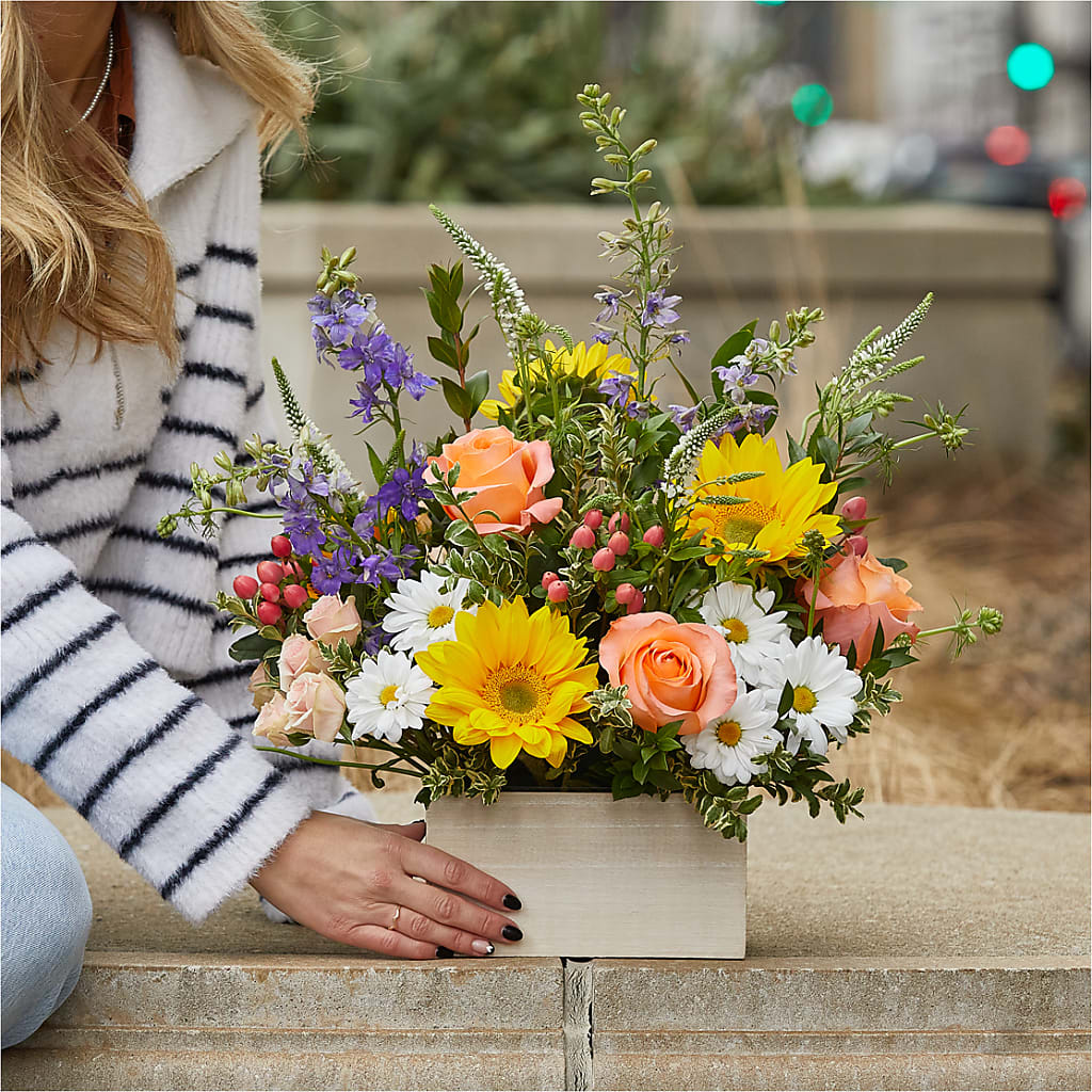 The Good Life Bouquet –  Pettles Flowers, Salina KS
