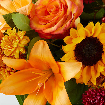 Grateful Centerpiece –  Pettles Flowers, Salina KS