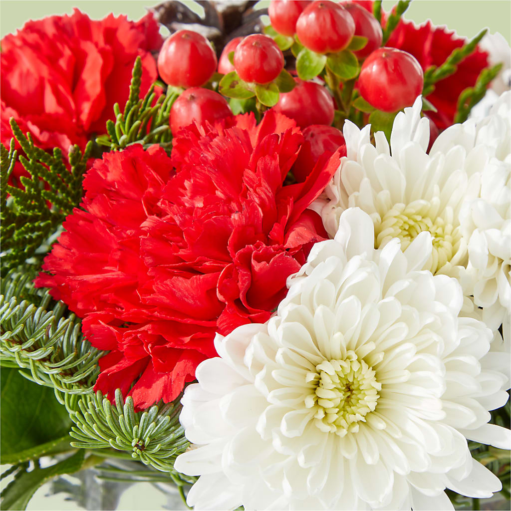 Snow Angel Bouquet –  Pettles Flowers, Salina KS