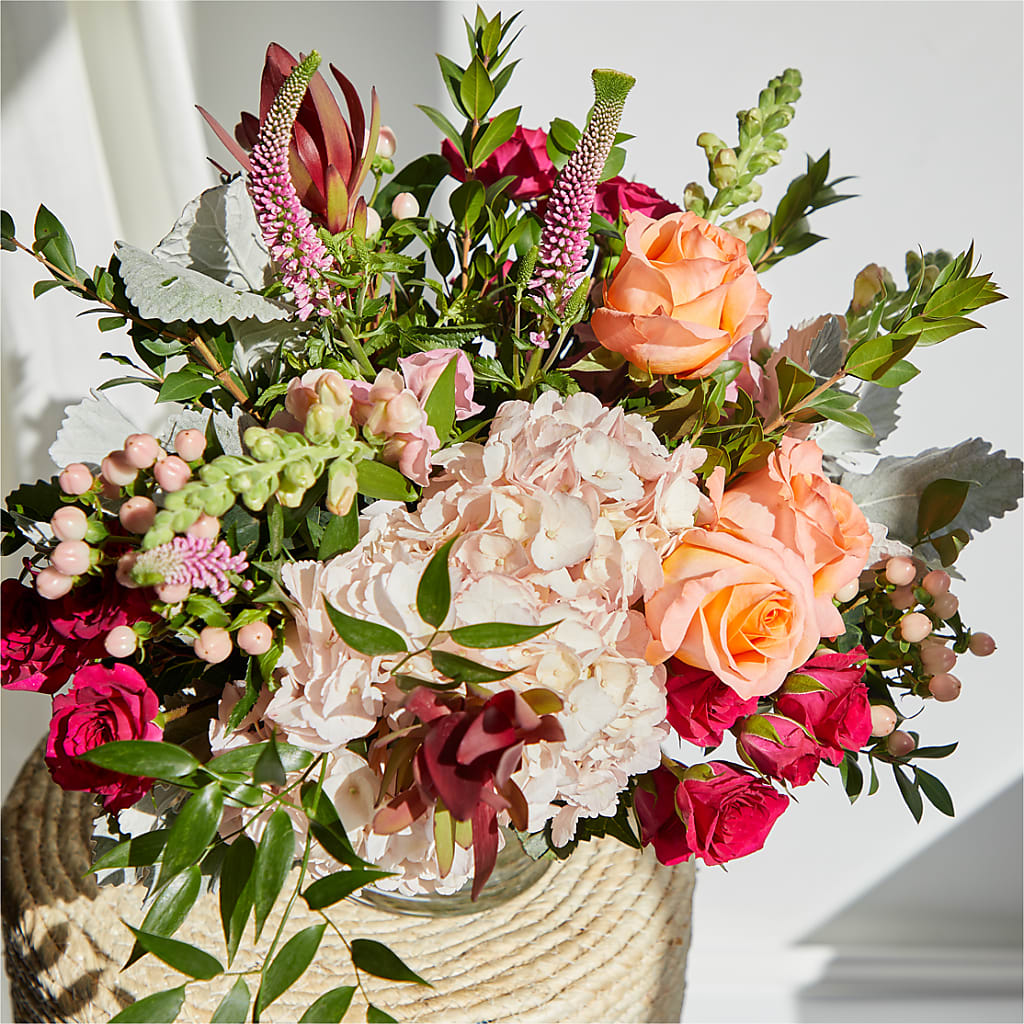 Glitz & Glam Bouquet –  Pettles Flowers, Salina KS