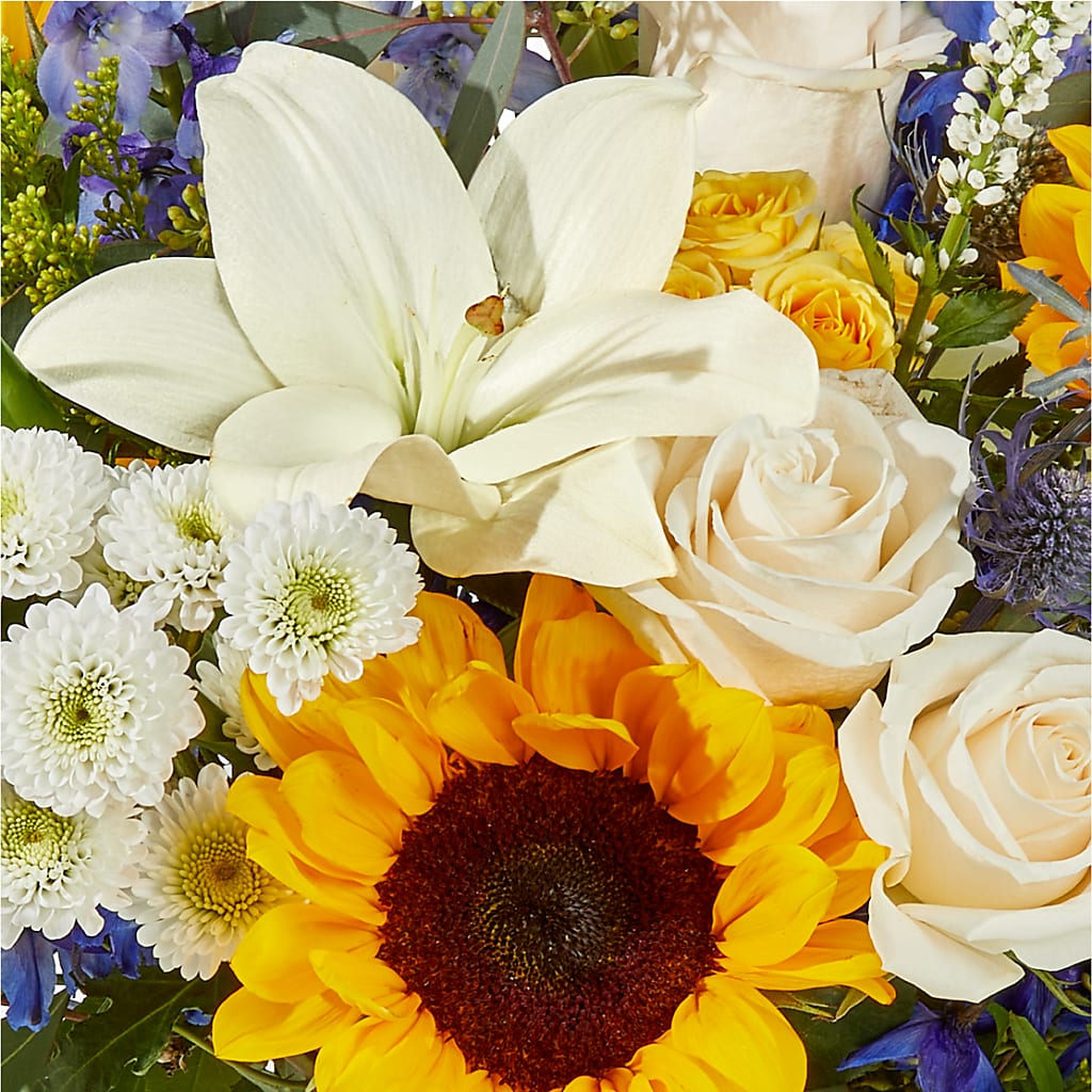 Wonderfully Sunny Bouquet –  Pettles Flowers, Salina KS